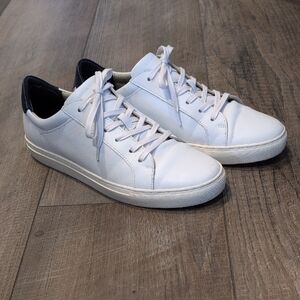 Banana Republic White Minimalist Sneakers